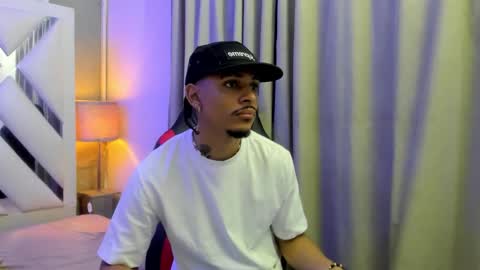 Snapshot of jordan_love7 chatting on November 18, 2025, 12:31 pm jordan online show from November 18, 2025, 12:31 pm