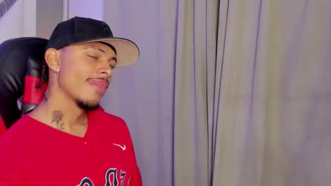 Snapshot of jordan_love7 chatting on November 28, 2025, 1:03 pm jordan online show from November 28, 2025, 1:03 pm