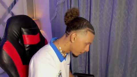 Snapshot of jordan_love7 chatting on December 13, 2025, 7:53 pm jordan online show from December 13, 2025, 7:53 pm