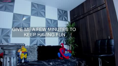 Snapshot of jordandenis17 chatting on December 6, 2024, 10:52 pm    Schedule   3 pm - 10pm   OfflineTuesday and Wednesday online show from December 6, 2024, 10:52 pm