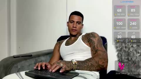 Snapshot of jordandenis17 chatting on November 19, 2025, 12:10 am Schedule 3 pm - 10pm OfflineTuesday and Wednesday online show from November 19, 2025, 12:10 am