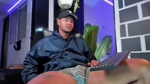 JordanParis online show from February 16, 2025, 4:31 am