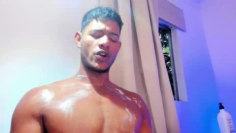 JordanParis online show from November 14, 2025, 8:51 pm