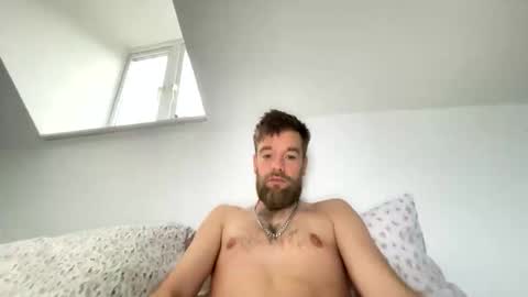 Snapshot of jordy_84 chatting on October 8, 2025, 7:17 am Jordy boy online show from October 8, 2025, 7:17 am