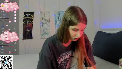 Snapshot of jorroger chatting on February 2, 2025, 11:32 pm Mila online show from February 2, 2025, 11:32 pm