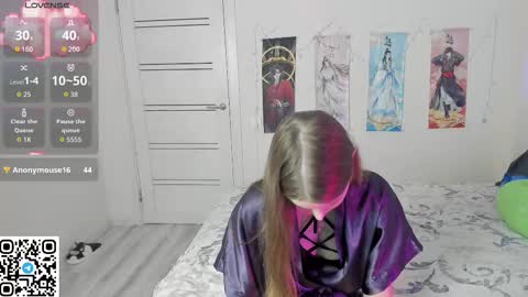 Snapshot of jorroger chatting on September 20, 2025, 7:59 pm Mila online show from September 20, 2025, 7:59 pm