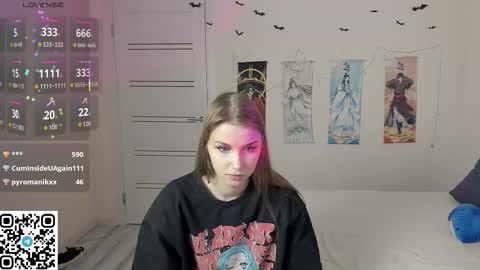 Snapshot of jorroger chatting on November 6, 2025, 3:18 am Mila online show from November 6, 2025, 3:18 am