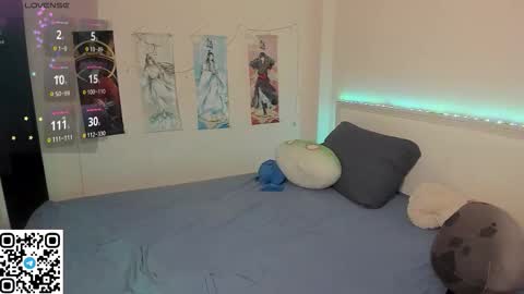 Snapshot of jorroger chatting on November 25, 2025, 2:33 am Mila online show from November 25, 2025, 2:33 am