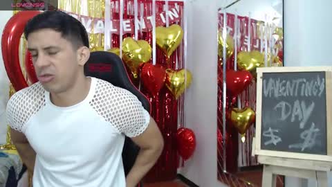 Snapshot of jose_rumbero91 chatting on February 15, 2025, 12:01 pm jose_rumbero91 online show from February 15, 2025, 12:01 pm