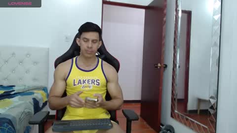 Snapshot of jose_rumbero91 chatting on February 20, 2025, 12:15 pm jose_rumbero91 online show from February 20, 2025, 12:15 pm