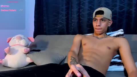 Snapshot of josep_davies chatting on December 24, 2024, 6:44 am Josep online show from December 24, 2024, 6:44 am