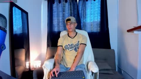 Snapshot of josep_davies chatting on January 19, 2025, 9:13 pm Josep online show from January 19, 2025, 9:13 pm