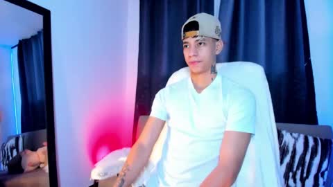 Snapshot of josep_davies chatting on January 22, 2025, 10:50 am Josep online show from January 22, 2025, 10:50 am