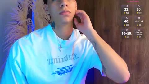 Snapshot of josep_davies chatting on October 5, 2025, 10:07 pm Josep online show from October 5, 2025, 10:07 pm