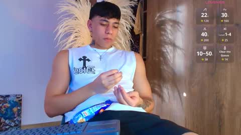 Snapshot of josep_davies chatting on October 17, 2025, 10:01 pm Josep online show from October 17, 2025, 10:01 pm