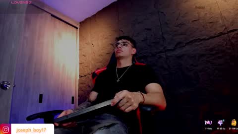 Snapshot of joseph__boy chatting on November 3, 2025, 11:44 am JOSEPH online show from November 3, 2025, 11:44 am