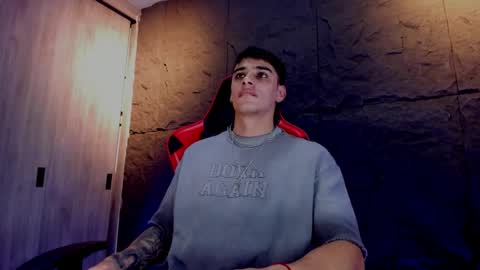 Snapshot of joseph__boy chatting on November 17, 2025, 11:49 am JOSEPH online show from November 17, 2025, 11:49 am