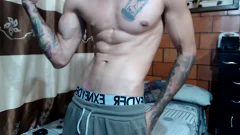 Snapshot of joseph_fit chatting on March 10, 2025, 11:49 pm joseph online show from March 10, 2025, 11:49 pm