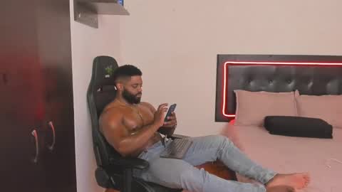 joseph palacios online show from September 12, 2025, 7:58 pm