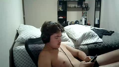 Snapshot of josh_fucks420 chatting on February 7, 2025, 12:09 am Josh online show from February 7, 2025, 12:09 am