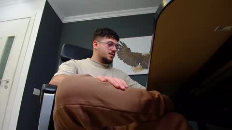 JoshKnight online show from February 8, 2025, 11:44 am