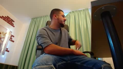 JoshKnight online show from September 16, 2025, 4:57 am