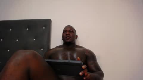 Snapshot of joshmorri chatting on September 30, 2025, 8:08 am JHON online show from September 30, 2025, 8:08 am