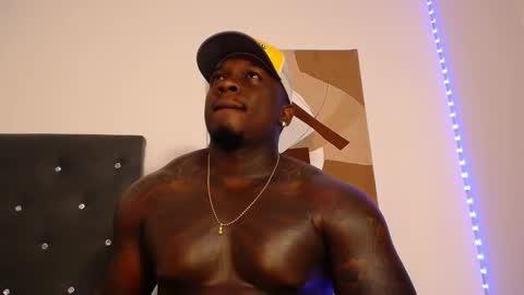 Snapshot of joshmorri chatting on November 15, 2025, 11:43 pm JHON online show from November 15, 2025, 11:43 pm