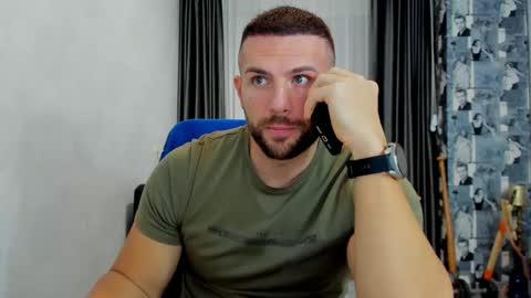 Snapshot of joshuamuscle69 chatting on January 29, 2025, 11:41 am joshuamuscle69 online show from January 29, 2025, 11:41 am