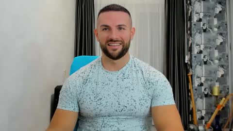 Snapshot of joshuamuscle69 chatting on February 15, 2025, 11:06 am joshuamuscle69 online show from February 15, 2025, 11:06 am