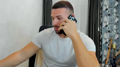 Snapshot of joshuamuscle69 chatting on February 20, 2025, 8:39 am joshuamuscle69 online show from February 20, 2025, 8:39 am