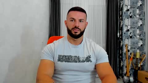 Snapshot of joshuamuscle69 chatting on September 24, 2025, 4:49 am joshuamuscle69 online show from September 24, 2025, 4:49 am