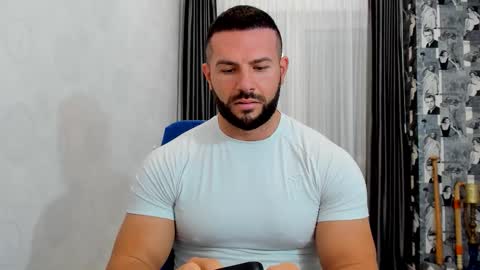 Snapshot of joshuamuscle69 chatting on November 17, 2025, 7:36 am joshuamuscle69 online show from November 17, 2025, 7:36 am