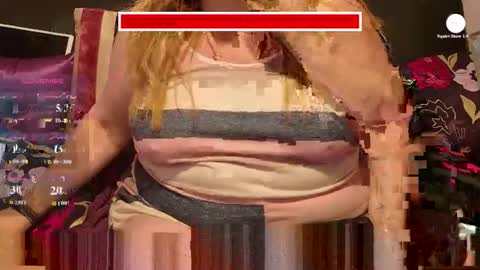 Snapshot of josieb68 chatting on December 20, 2025, 7:48 am CornishCougar online show from December 20, 2025, 7:48 am