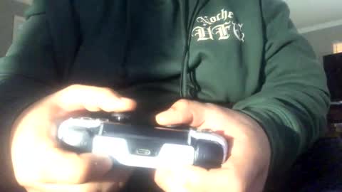 Snapshot of josman23 chatting on October 22, 2025, 2:28 pm josman23 online show from October 22, 2025, 2:28 pm