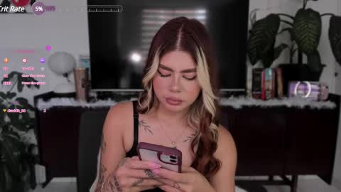 josephine   independent model    online show from March 1, 2025, 7:48 pm