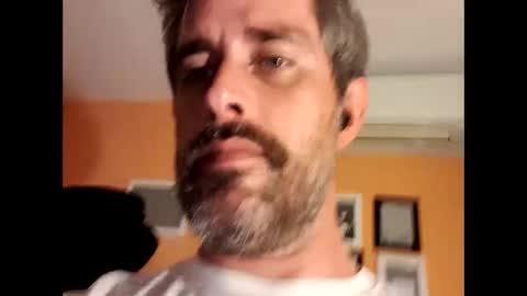 Snapshot of josshmayk chatting on December 16, 2025, 12:37 am Jossh online show from December 16, 2025, 12:37 am