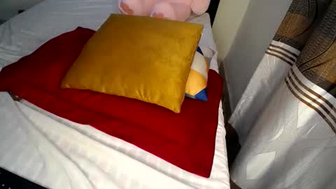 Snapshot of josyjee chatting on October 2, 2025, 9:22 pm Josy online show from October 2, 2025, 9:22 pm