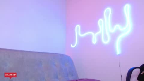  JOYLOPEZFIT online show from February 9, 2025, 4:07 pm