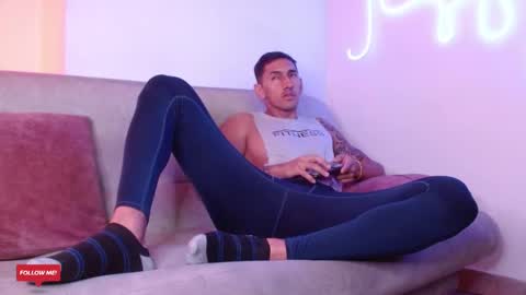  JOYLOPEZFIT online show from February 14, 2025, 2:23 pm