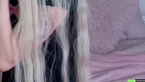 Snapshot of joybarker chatting on September 12, 2025, 8:58 am Joy Barker online show from September 12, 2025, 8:58 am