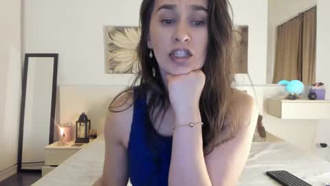 Snapshot of joycasidy chatting on December 1, 2024, 7:36 pm CassidyJoy online show from December 1, 2024, 7:36 pm