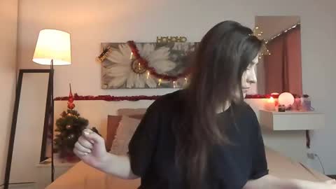 Snapshot of joycasidy chatting on December 22, 2024, 1:33 pm CassidyJoy online show from December 22, 2024, 1:33 pm