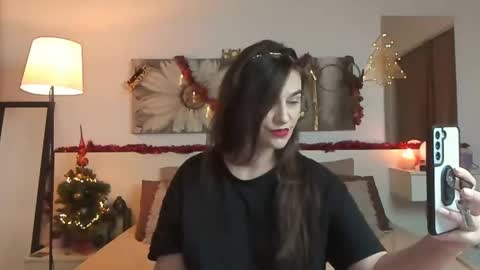 Snapshot of joycasidy chatting on December 22, 2024, 5:53 pm CassidyJoy online show from December 22, 2024, 5:53 pm
