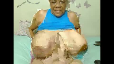 DairyQueen online show from March 6, 2025, 2:09 am