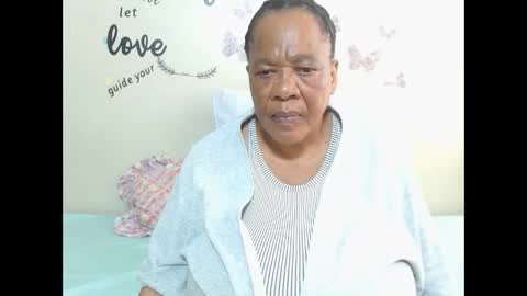 DairyQueen online show from September 21, 2025, 9:44 am