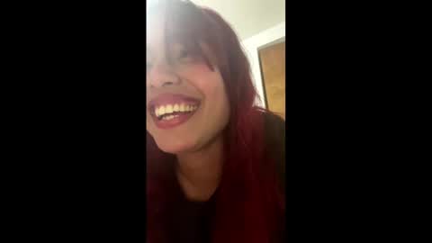 Snapshot of joyshe__vergara chatting on March 3, 2025, 12:59 am online show from March 3, 2025, 12:59 am