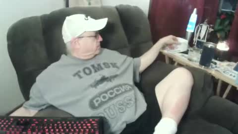 Snapshot of jpmel99 chatting on January 5, 2025, 2:38 am jpmel99 online show from January 5, 2025, 2:38 am