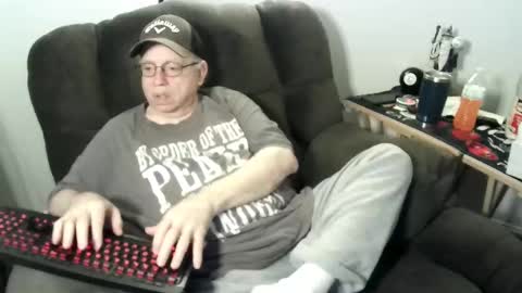 jpmel99 online show from November 22, 2025, 12:09 am