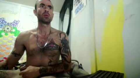 jrizzle1111 online show from February 2, 2025, 10:35 am